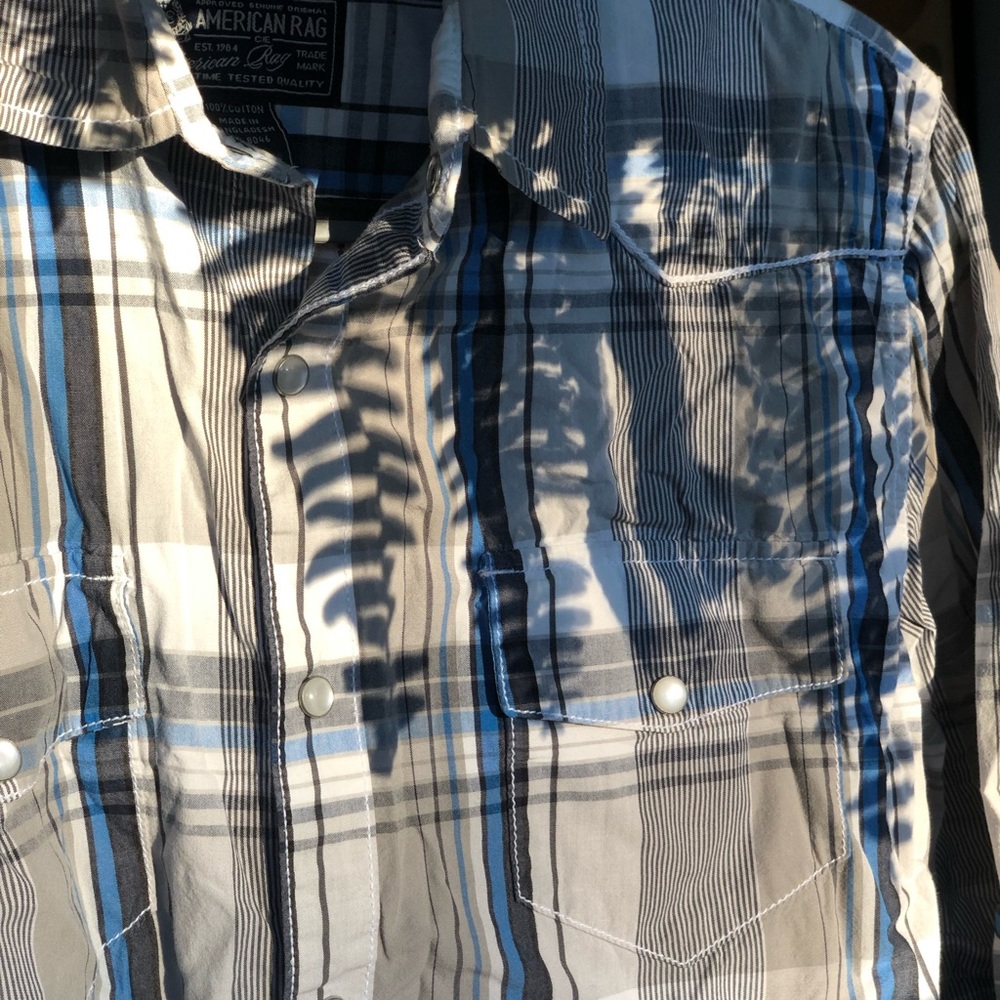 American Rag blue & white plaid snap-up